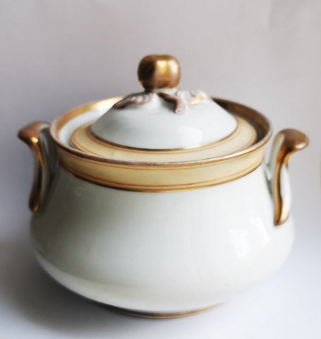 Bing & Grondahl sugar bowl from ca. 1900