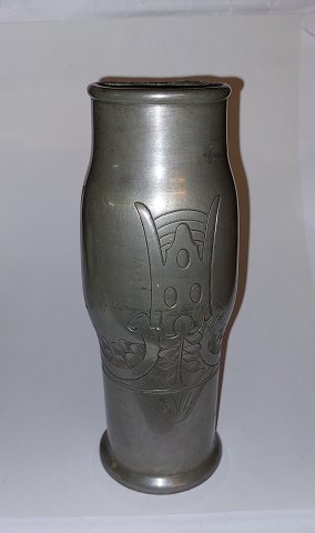 Vase in pewter with beautiful danish "skønvirkestil" (Art Nouveau style) 
decoration from Mogens Ballin´
