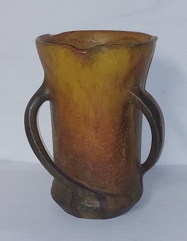 Vase i keramik i Skønvirkestil fra P. Ipsen, Kjøbenhavn c. 1910