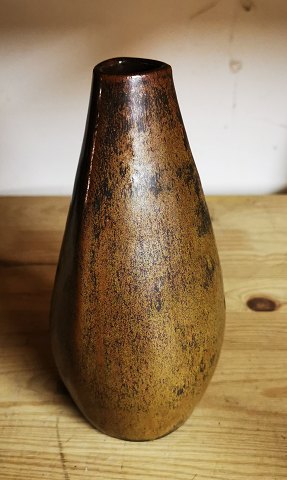 Brown glazed vase from L. Hjorth