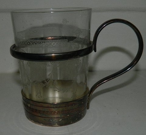 Teglas med holder i sølvplet