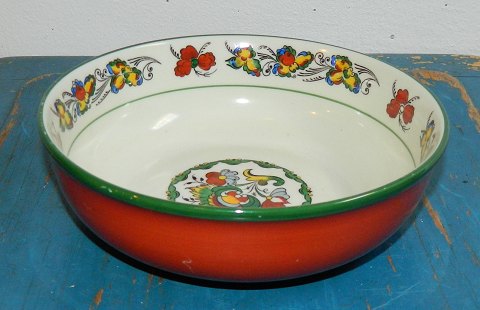 Bowl in porcelain from Porsgrund in Norway