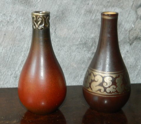 To vaser keramik fra P. Ipsen, Kjøbenhavn c. 1900
