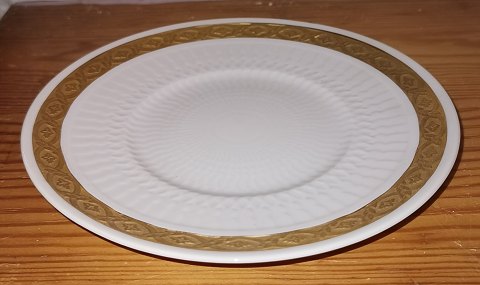 Royal Copenhagen Gold fan cake plate