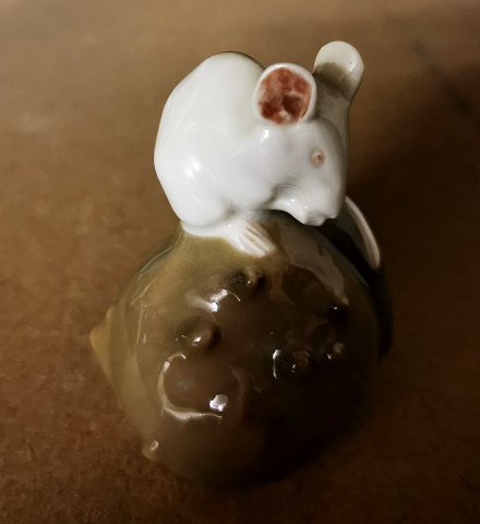 Kgl. figure in the porcelain of mice
