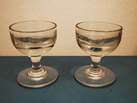Par antikke likør vinglas 19. århundrede