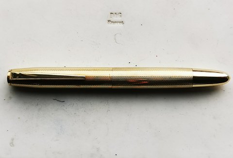Beautiful fountain pen in double gold from the 1950s