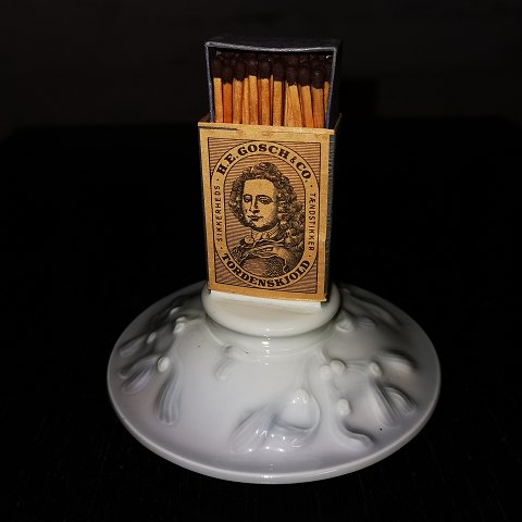 Art Nouveau style: Matchbox holder in B&G porcelain