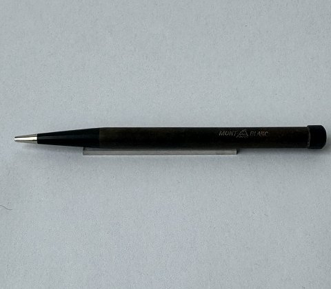 Lille “hard rubber” Montblanc skrueblyant fra 1920’erne