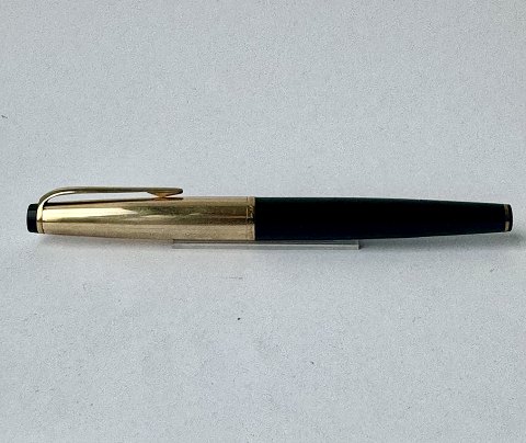 Sort Montblanc Meisterstück nr. 72 fyldepen