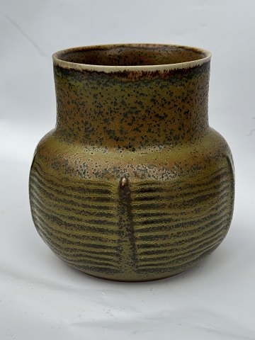 Gerd Bøgelund: Royal Copenhagen vase i solfatara glasur