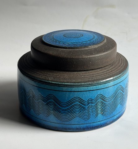 NIELS KÄHLER: Lidded jar from the Kähler factory