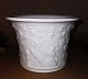 B&G bisquit flowerpot with Bertel Thorvaldsen motifs