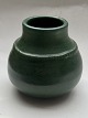 Mindre L. Hjorth vase i grøn glasur
